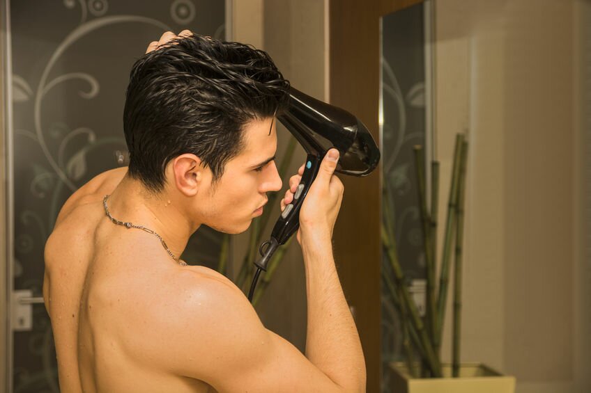 Quando lavare i capelli? Non commettere mai questo errore.