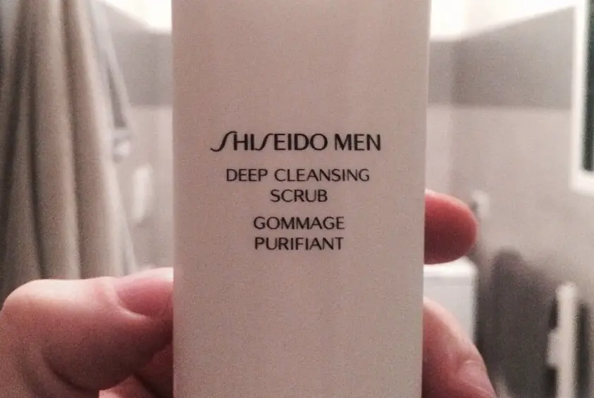 Recensione: Shiseido Man detergente esfoliante